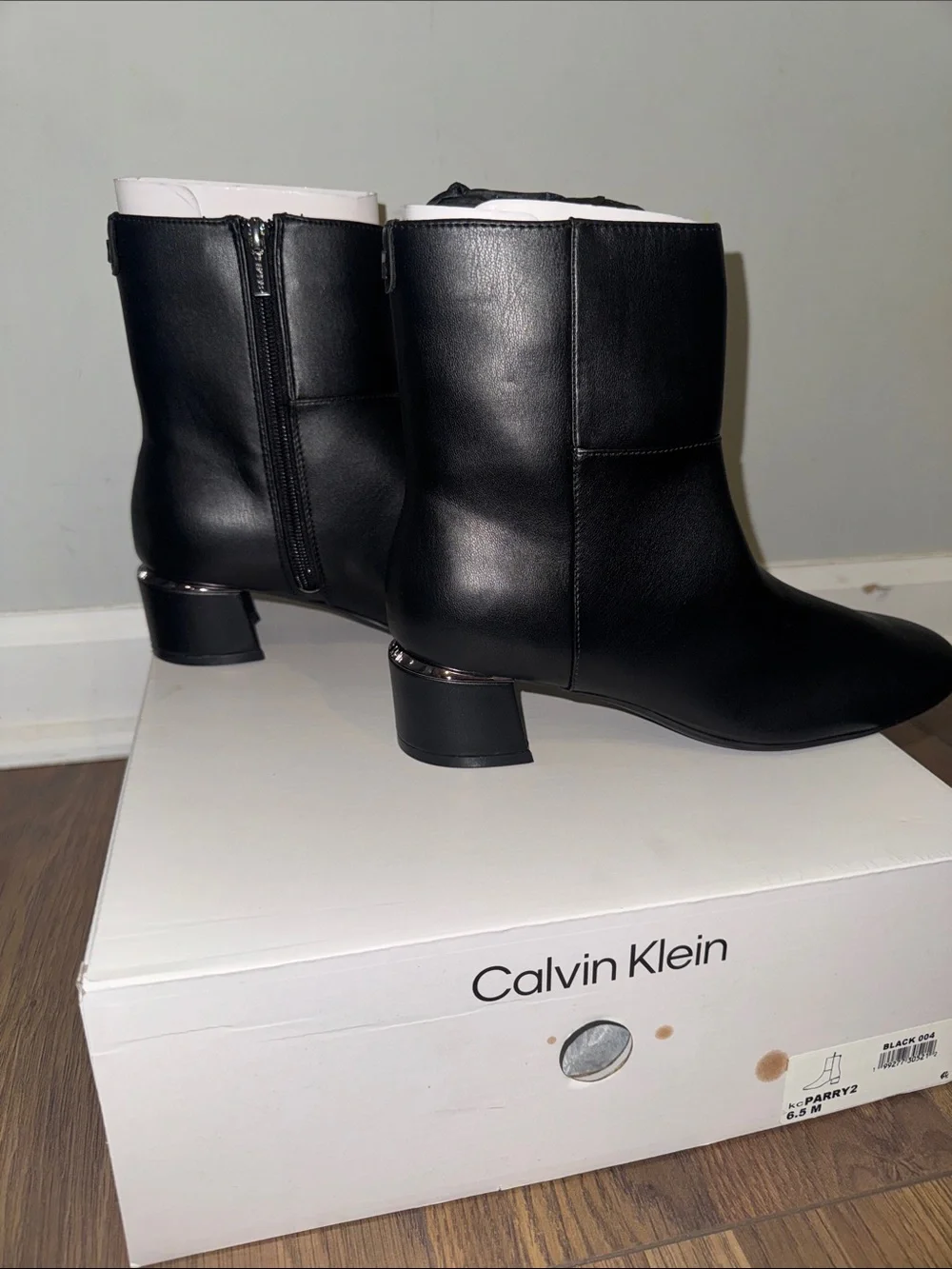 Calvin Klein Black Leather Square-Toe Ankle Booties